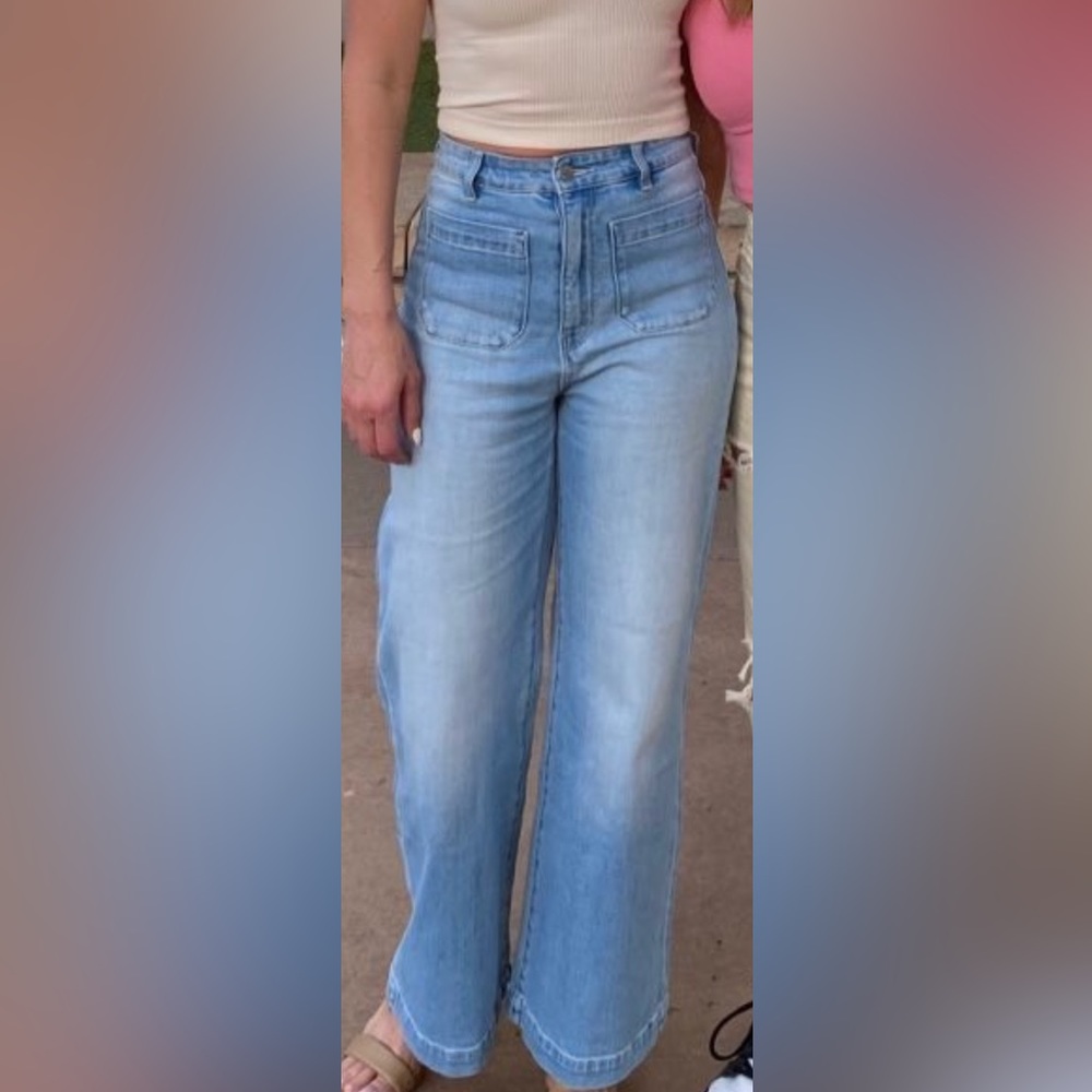 Rolla’s high rise wide leg jeans.